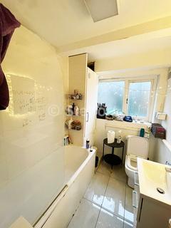 1 bedroom flat to rent, Beacon Hill, London N7