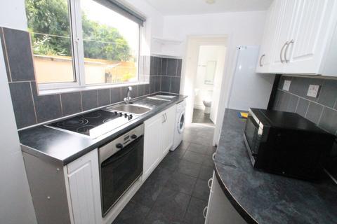 4 bedroom terraced house to rent, Hereward Street, Lincoln LN1