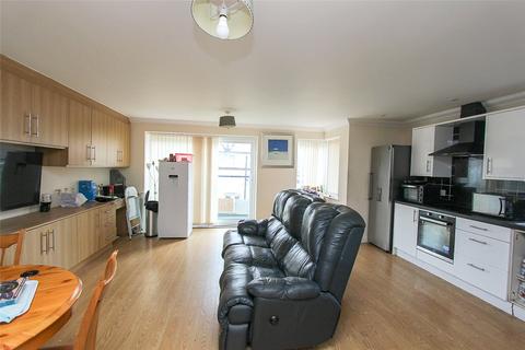 2 bedroom apartment for sale, Shakespeare Avenue, Westcliff-on-Sea, Essex, SS0