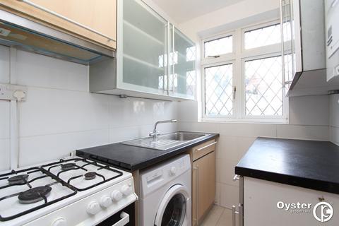 2 bedroom flat to rent, Honeypot Lane, Stanmore, HA7