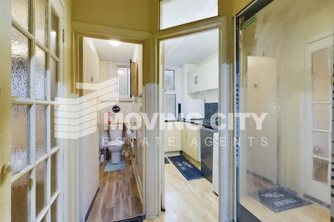 1 bedroom property to rent, 103a Commercial Road, London E1