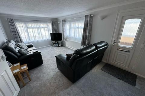 2 bedroom park home for sale, London Road, West Kingsdown, Kent