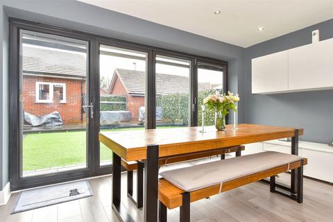 3 bedroom link detached house for sale, Penrith Crescent, Wickford, Essex