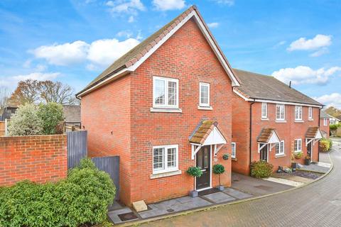 3 bedroom link detached house for sale, Penrith Crescent, Wickford, Essex