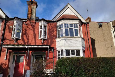 1 bedroom flat to rent, Kingsley Road, Palmers Green, N13