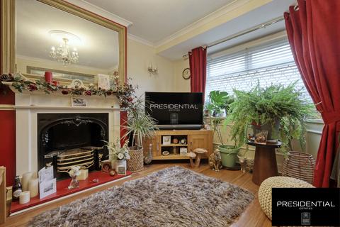 5 bedroom semi-detached house for sale, Chigwell IG7