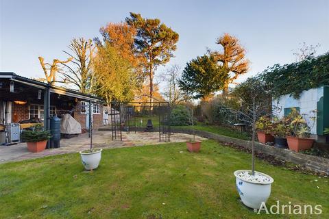 3 bedroom detached house for sale, Treetops, Butts Way, Chelmsford