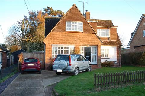 3 bedroom detached house for sale, Treetops, Butts Way, Chelmsford