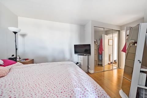 1 bedroom apartment for sale, Fairfield Road, Bow Quarter, E3