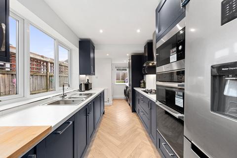 80 Kirkham Street, London, SE18 2JX
