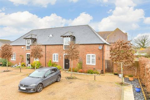 2 bedroom semi-detached house for sale, Malthouse Lane, Horley, Surrey