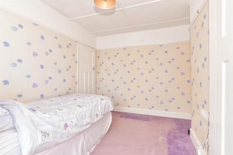 3 bedroom terraced house for sale, Montrose Avenue, Welling, Kent