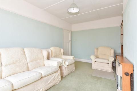 3 bedroom terraced house for sale, Montrose Avenue, Welling, Kent