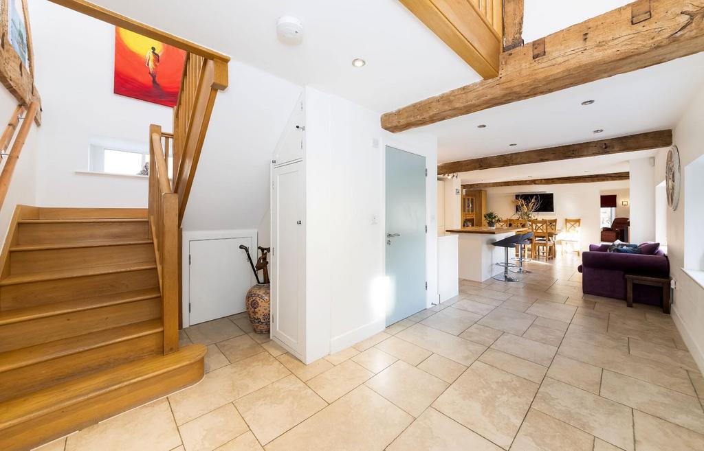 PROPERTY ENTRANCE.jpg
