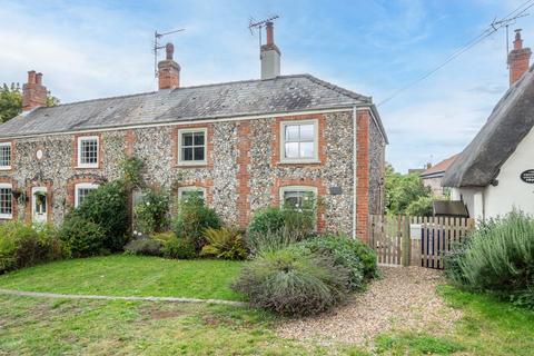 2 bedroom cottage to rent, Church Road, Newmarket CB8