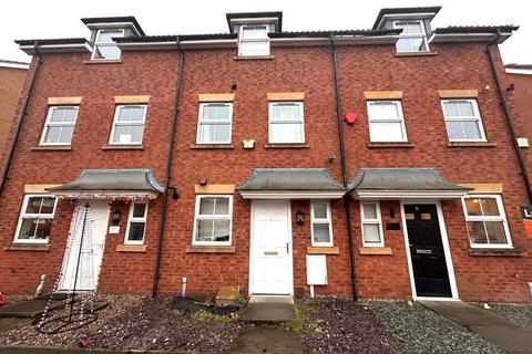 4 bedroom townhouse to rent, Blackmires Way, Sutton In Ashfield, Nottinghamshire