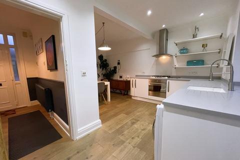 3 Harrowden Road, Wheatley, Doncaster, DN2 4EH