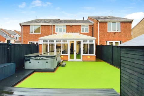 3 bedroom townhouse for sale, Partridge close, Syston, LE7