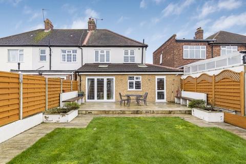 4 bedroom end of terrace house for sale, Bellegrove Road, Welling