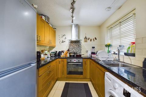 2 bedroom end of terrace house for sale, Lauriston Park, Caerau, Cardiff CF5 5QA