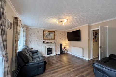 4 bedroom terraced house for sale, Manor Rise, Burntwood, WS7 4TR