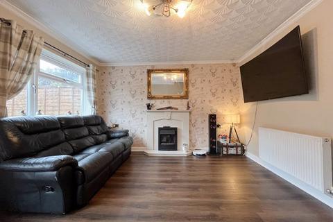 4 bedroom terraced house for sale, Manor Rise, Burntwood, WS7 4TR