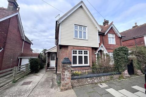 5 bedroom character property for sale, Grove Road, Sandown