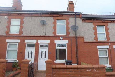 2 bedroom terraced house to rent, Barons Road, Wrexham