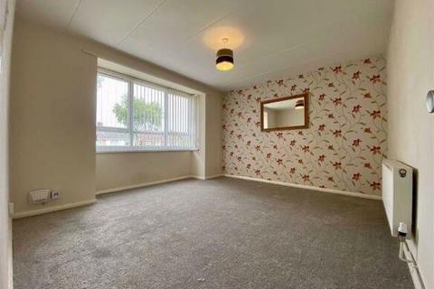 1 bedroom flat to rent, The Parkway, Willerby, Hull, East Yorkshire, HU10