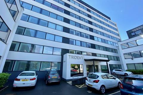 2 bedroom apartment to rent, Trident Apartments, Sale, M33 6PS