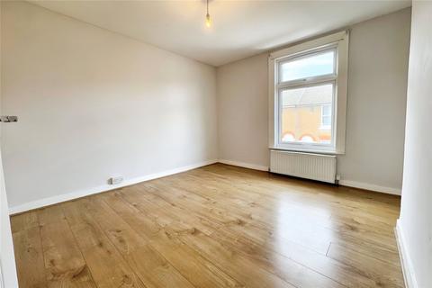 2 bedroom end of terrace house for sale, St. Johns Road, Kent ME13