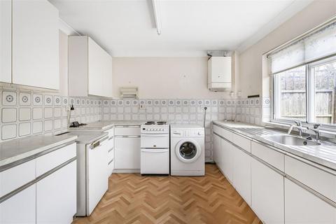 14 Fraser Road, Cambridge, CB4 1LJ