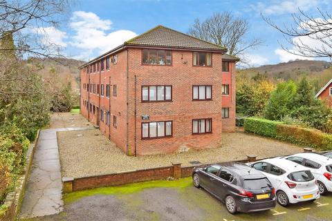 1 bedroom flat for sale, London Road, Dover, Kent