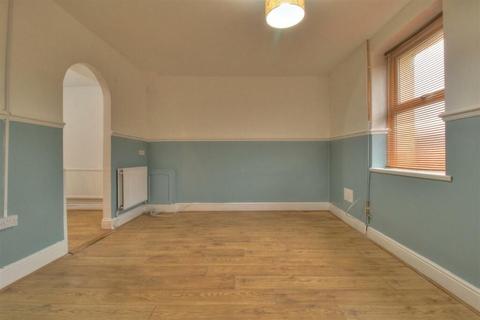 3 bedroom terraced house to rent, Lower Church Street, Pontycymer, Bridgend