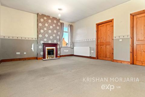 3 bedroom end of terrace house for sale, Melton Road, Leicester LE4