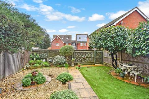 4 Archbishops Crescent, Gillingham, ME7 2WL