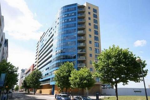 2 bedroom apartment to rent, Westgate Apartments, Royal Docks E16