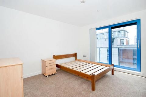 2 bedroom apartment to rent, Westgate Apartments, Royal Docks E16