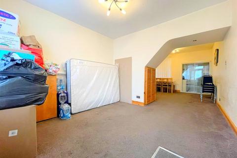 3 bedroom terraced house for sale, Houghton Street, Leicester LE5