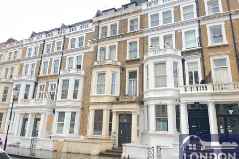 Studio to rent, Penywern Road, Earls Court, London SW5