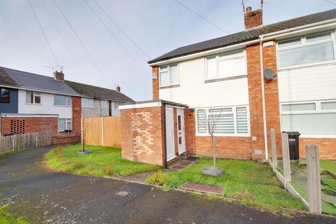 3 bedroom end of terrace house for sale, Elm Court, Bristol BS31