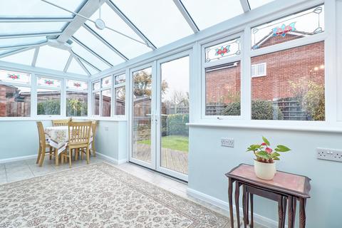 82 Broad Oaks, Wickford, SS12 9BQ