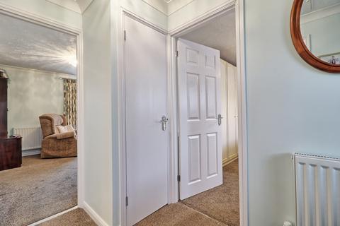 82 Broad Oaks, Wickford, SS12 9BQ