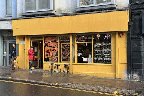 Retail property (high street) to rent, Brighton BN1