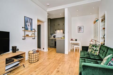 1 bedroom flat for sale, 52/11 Moat Street, Slateford, Edinburgh, EH14 1PH