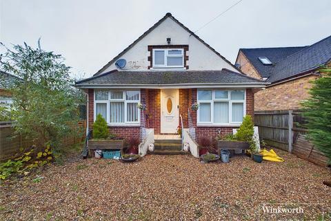 2 bedroom bungalow for sale, Colyton Way, Purley on Thames, Reading, Berkshire, RG8