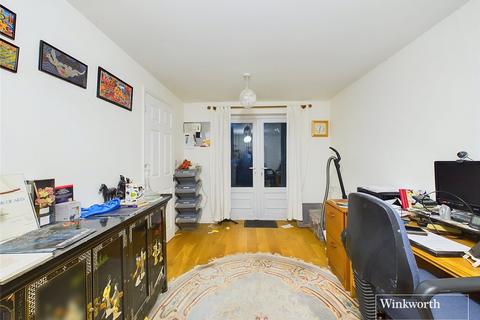 9 Colyton Way, Purley On Thames, Reading, RG8 8BL