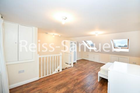 6 bedroom semi-detached house to rent, Ambassador Square, London E14