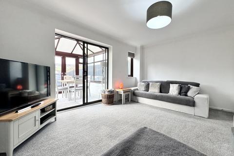 17 Cascade View, Aberdare, CF44 8PN