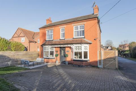 5 bedroom detached house for sale, Leicester LE9